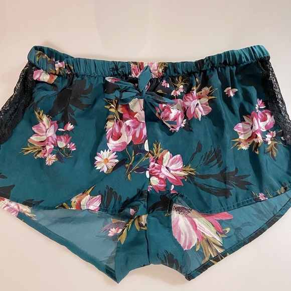 Other - Floral Pajama Bottoms - Cheeky Fit!